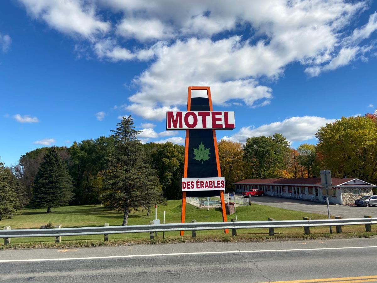 Motel Des Erables Coteau-du-Lac Exterior foto